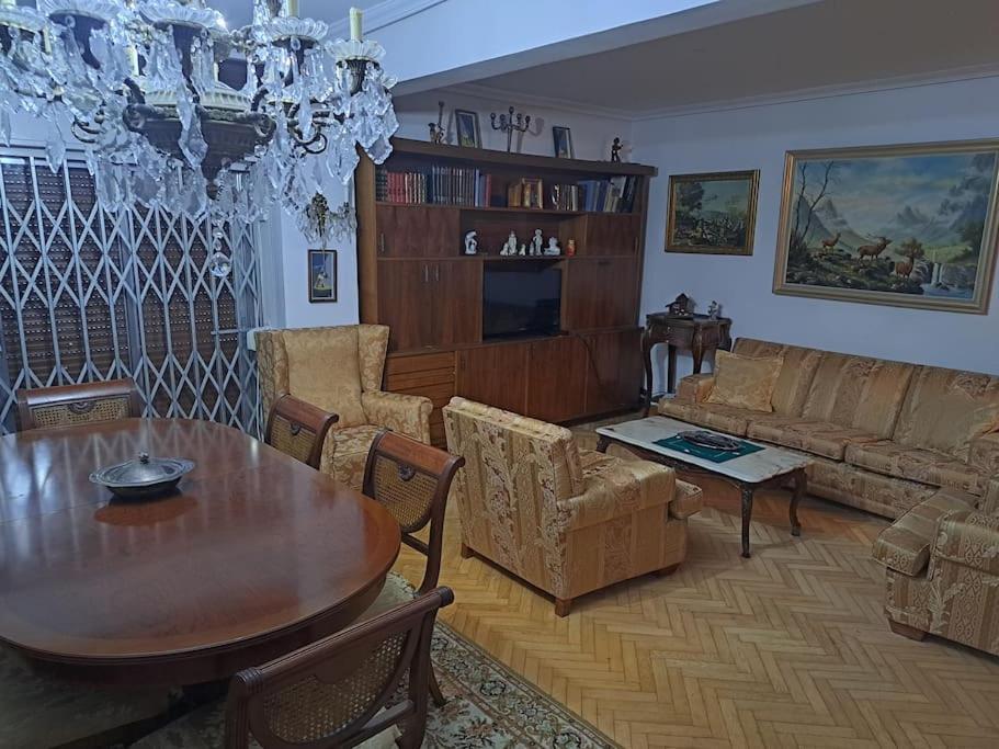 Piso Amplio Y Acogedor Apartment Madrid Luaran gambar